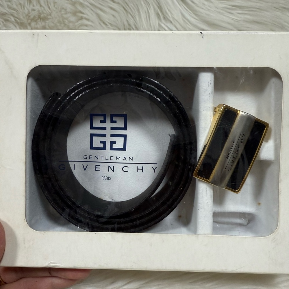 🔥 FLASH SALE LIMITED TIME🔥 New Authentic Givenchy  Black Men's Belt
